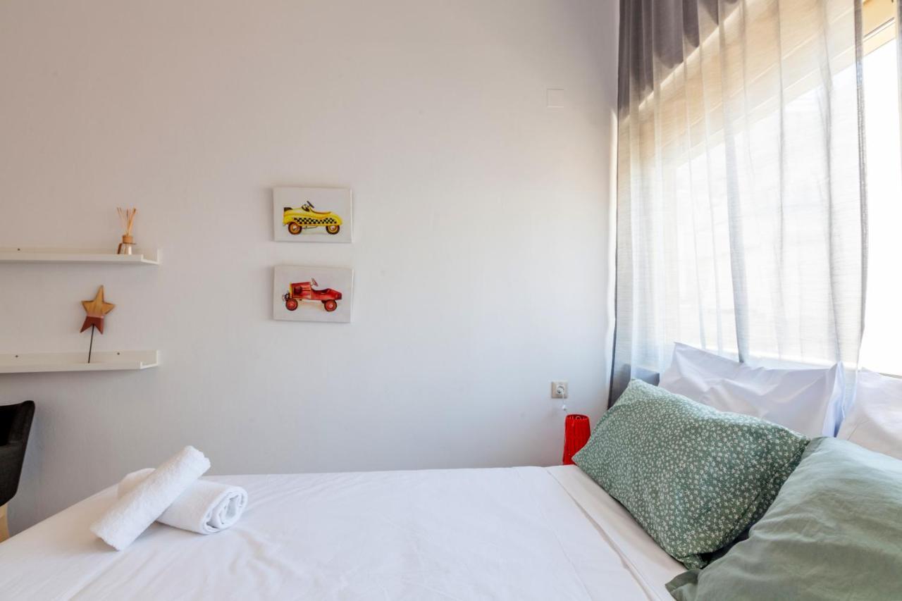 Lovely Apartment Close To The City Center イラクリオン エクステリア 写真