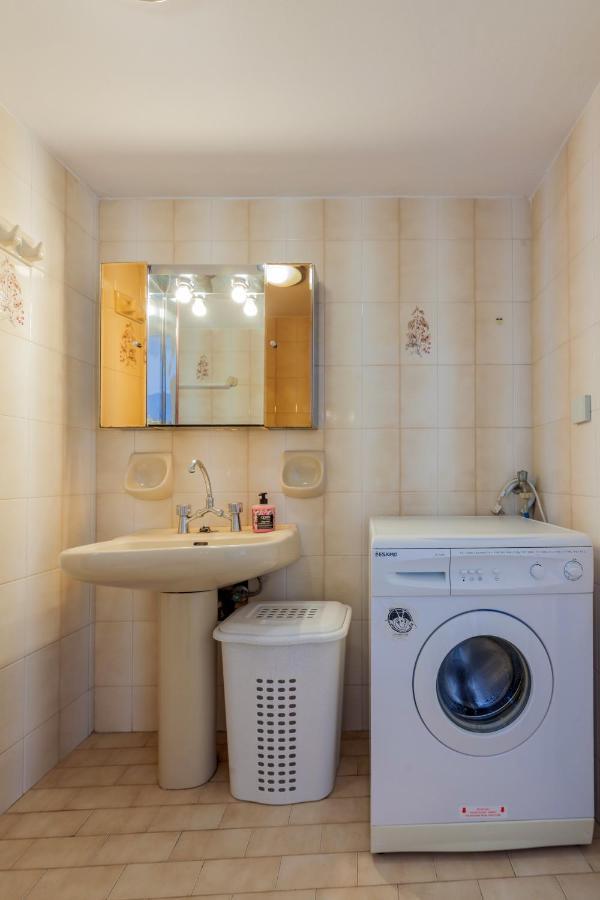 Lovely Apartment Close To The City Center イラクリオン エクステリア 写真